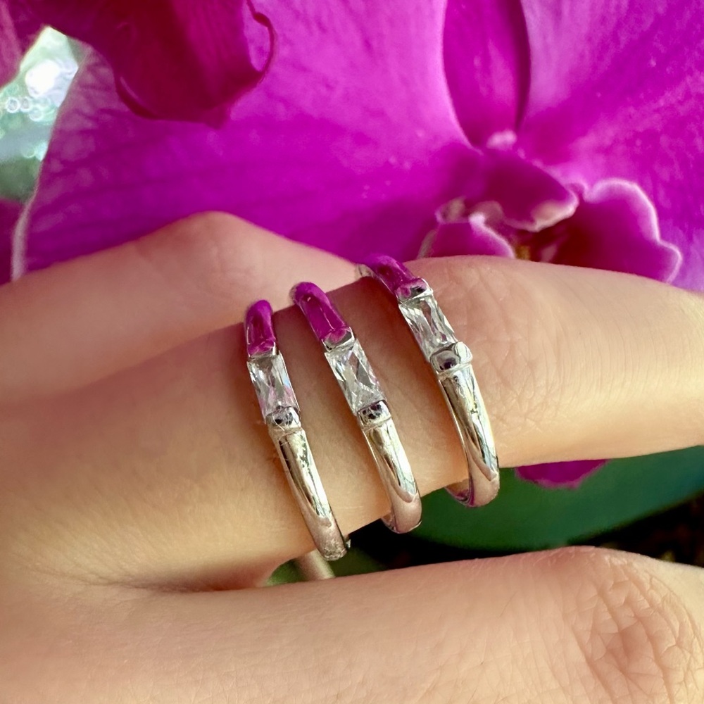 3-piece bundle of silver rings with rectangle crystals